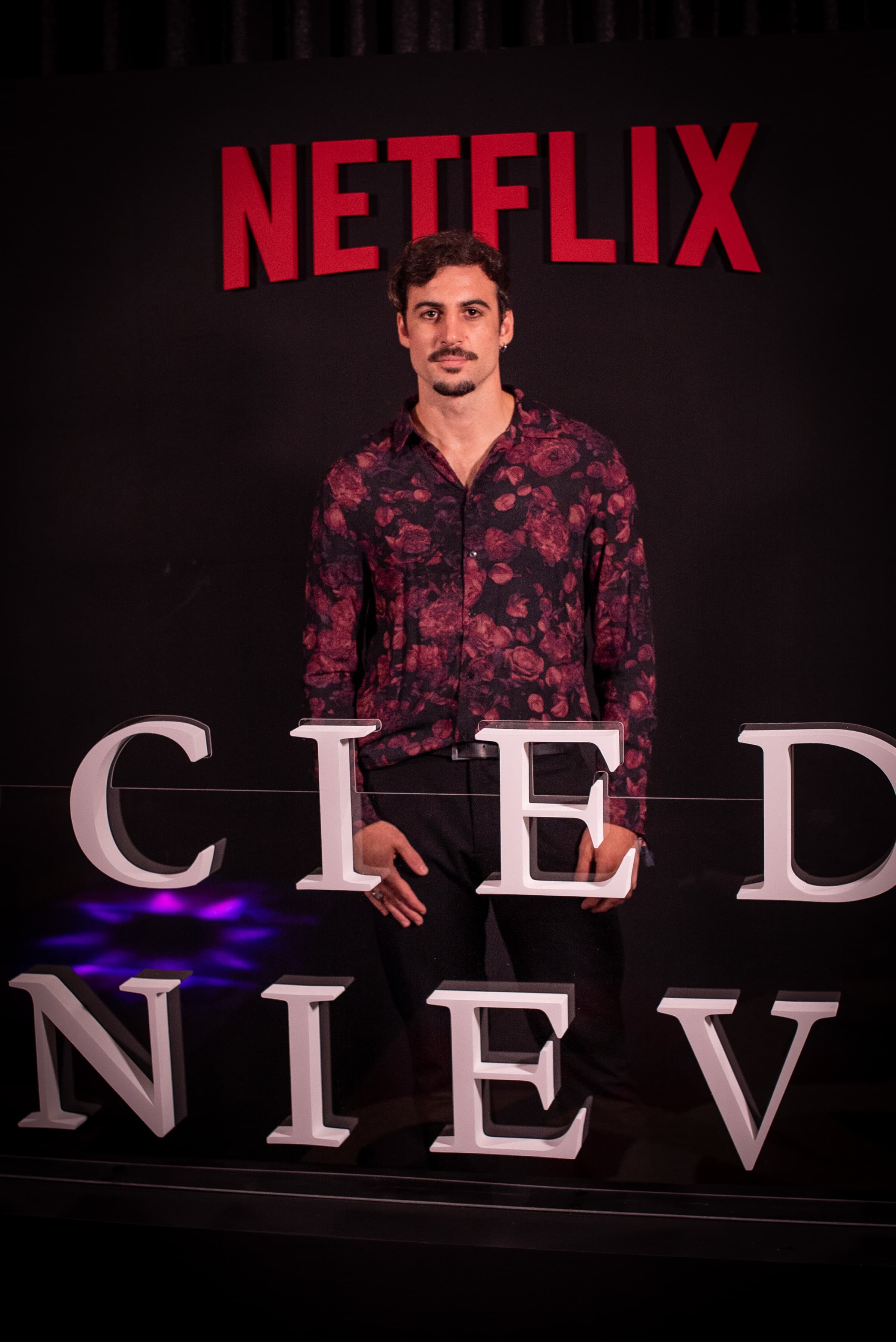 Juan Diego Eirea en la premiere de La Sociedad de la Nieve — Netflix